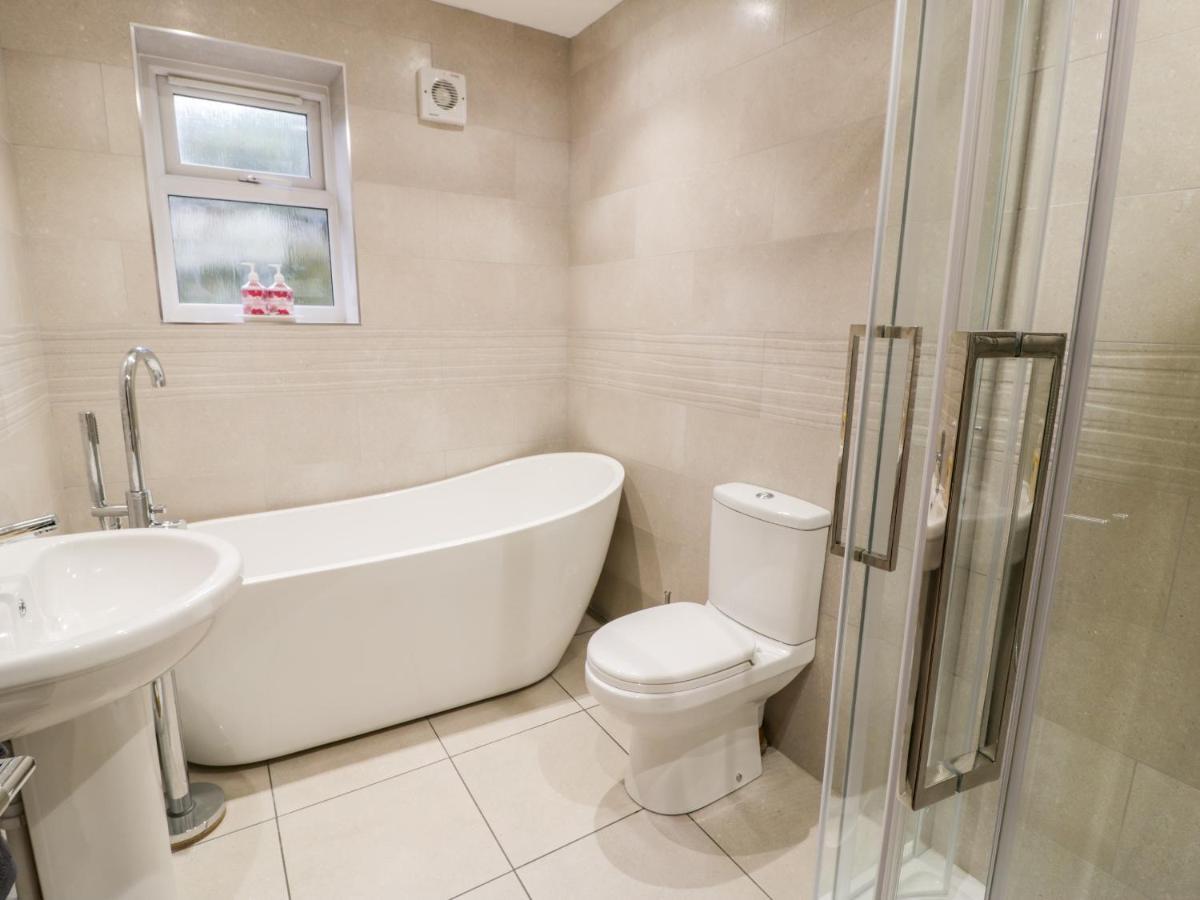 Ty'N Lon Bach Villa Caernarfon Exteriör bild