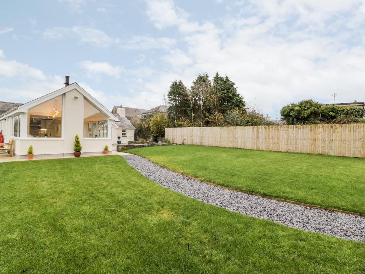 Ty'N Lon Bach Villa Caernarfon Exteriör bild